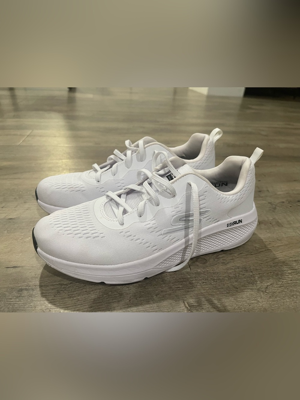 Skechers White Breathable Lace-Up Walking Sneakers